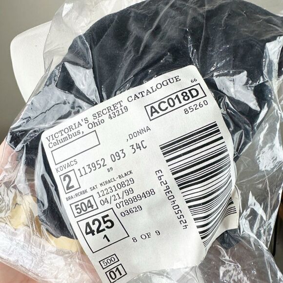 Victorias Secret Second Skin Vintage 90S Black Satin Push Up Bra 34C - Picture 10 of 10